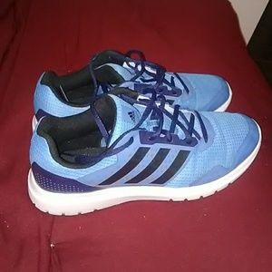 Adidas runner shoes